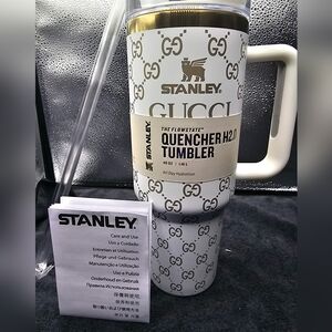 Stanley Gucci Quencher H2.0 Tumbler in White
